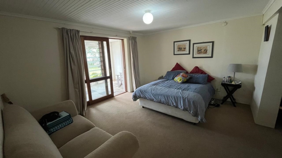 6 Bedroom Property for Sale in Oyster Bay Eastern Cape